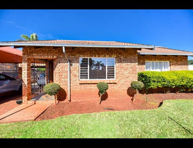 2 BEDROOM HOUSE FOR SALE IN DORANDIA